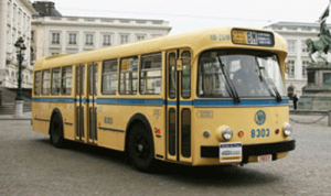 Autobus 8303