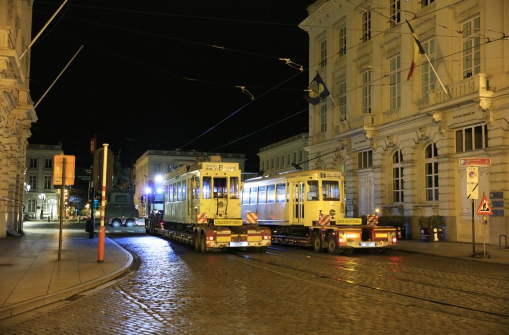 Motrices SNCV type N et standard, place Royale, 150 ans du tram. 24.04.2019 © L. Koenot