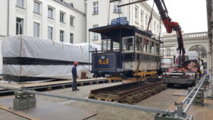 Motrice 415, place Royale, 150 ans du tram. 16.04.2019 © L. Koenot