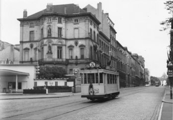 Motrice 1942 (ligne 26)