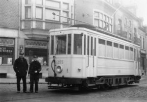 Motrice de service 255 01/12/1955 - Auteur inconnu Rue Major Nicolas-Rémy Brück Collection MTUB