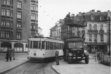 Motrice 1387 (ligne 31b) Rond-point de la Loi (Schuman) 1959 - 1963 Auteur inconnu Collection MTUB